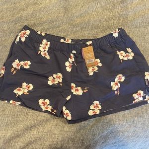 Patagonia shorts size L